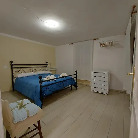 Mama Claro Poggio (Lucca)